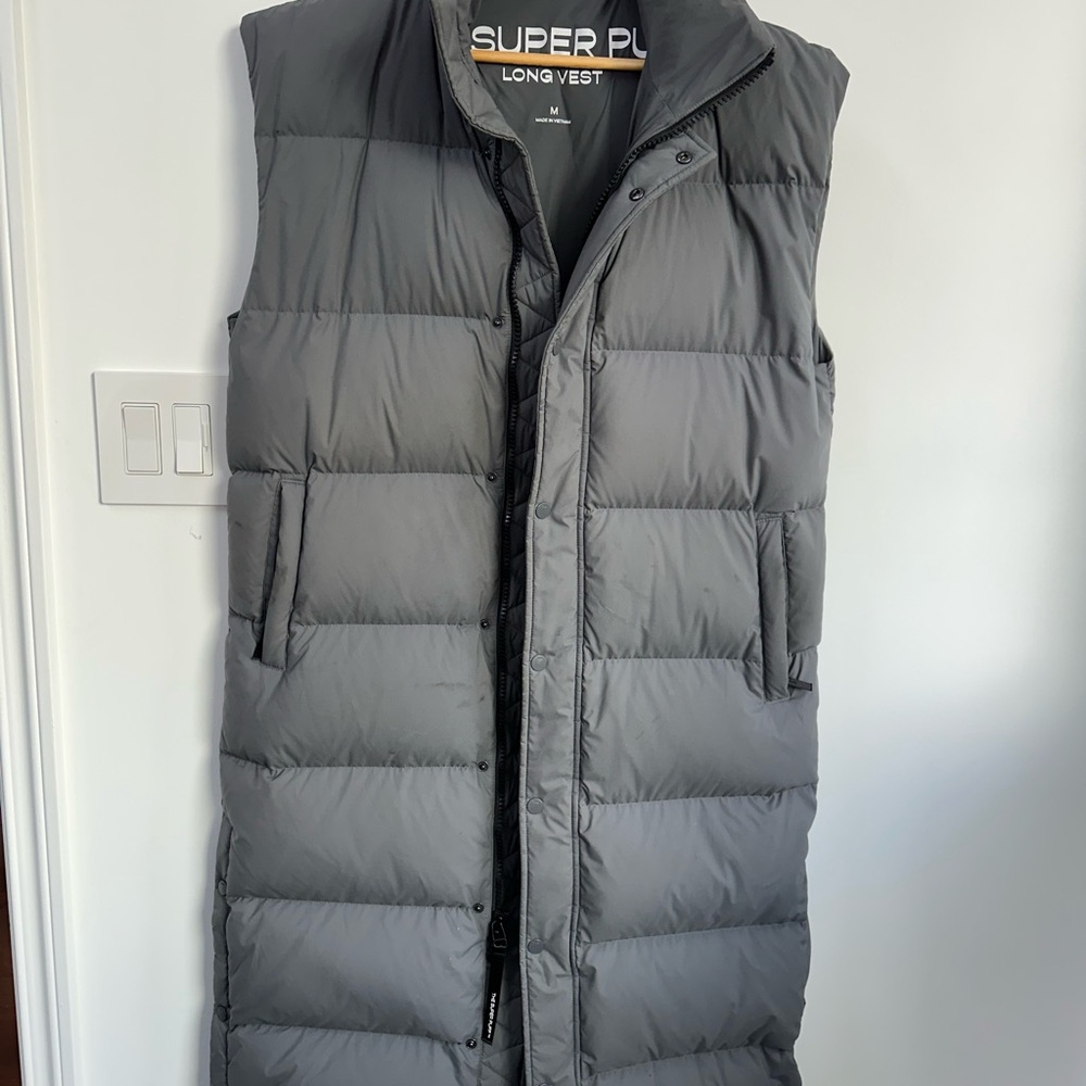 Includes hood! Aritzia TNA The Super Puff™ Long Vest - cliMATTE™